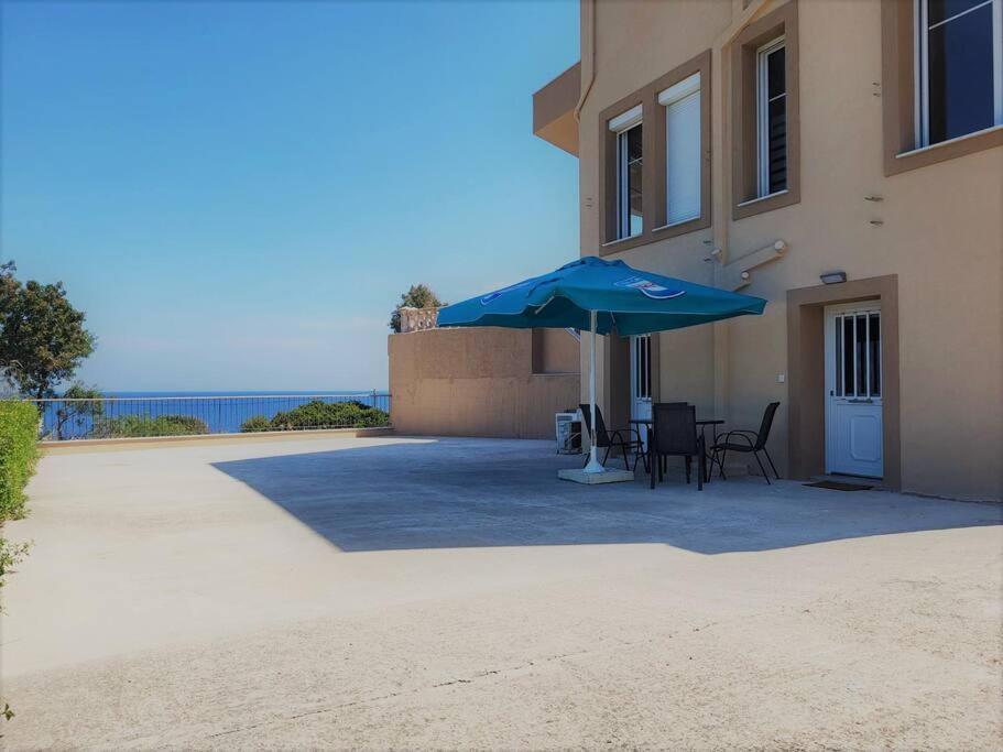 Afentis Apartment Agia Ermioni Extérieur photo